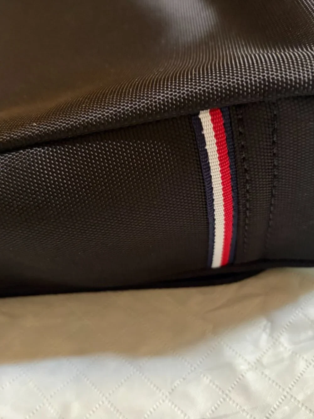 Tommy Hilfiger - Black Messenger Bag - New